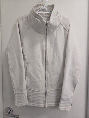 Ladies lululemon athletica Light Cream Full-Zip Bomber Jacket - L